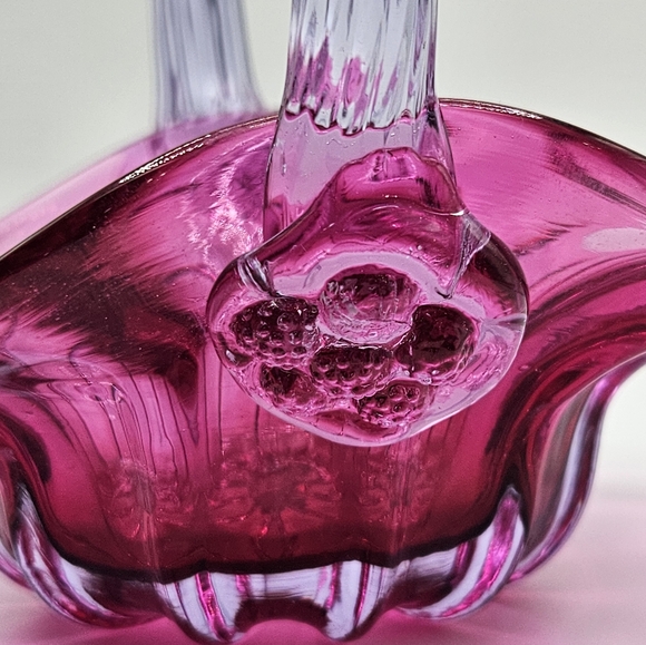 Cranberry glass basket with small great details! - Picture 2 of 7